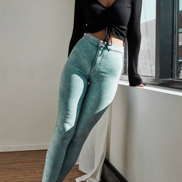 Garage Roller Jeggings in Acid Wash Green 9 - Picture 6 of 7